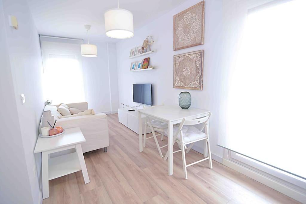 El Apartamento De Santa Natalia By Just Room Мьенго Экстерьер фото